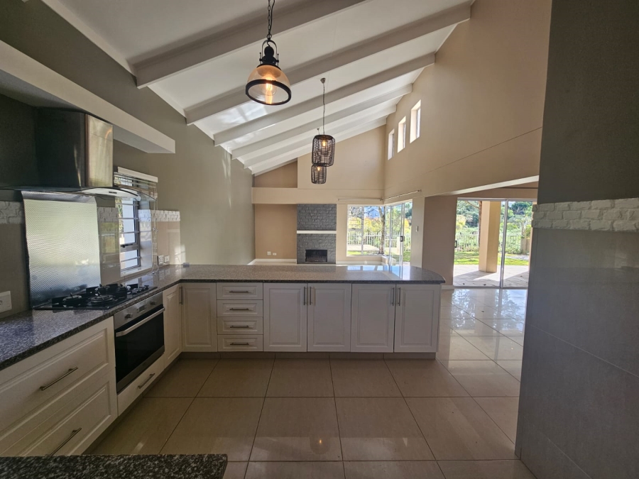 3 Bedroom Property for Sale in Dormehls Drift Western Cape